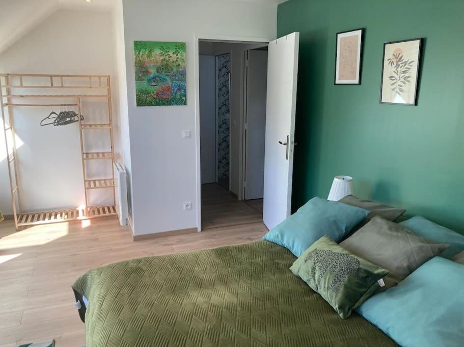 Le Gite Marie-Galante : Belle Maison D'Hotes Avec Acces Piscine En Ete Lanmeur Екстериор снимка
